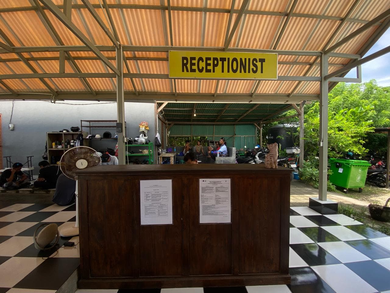 Reception desk